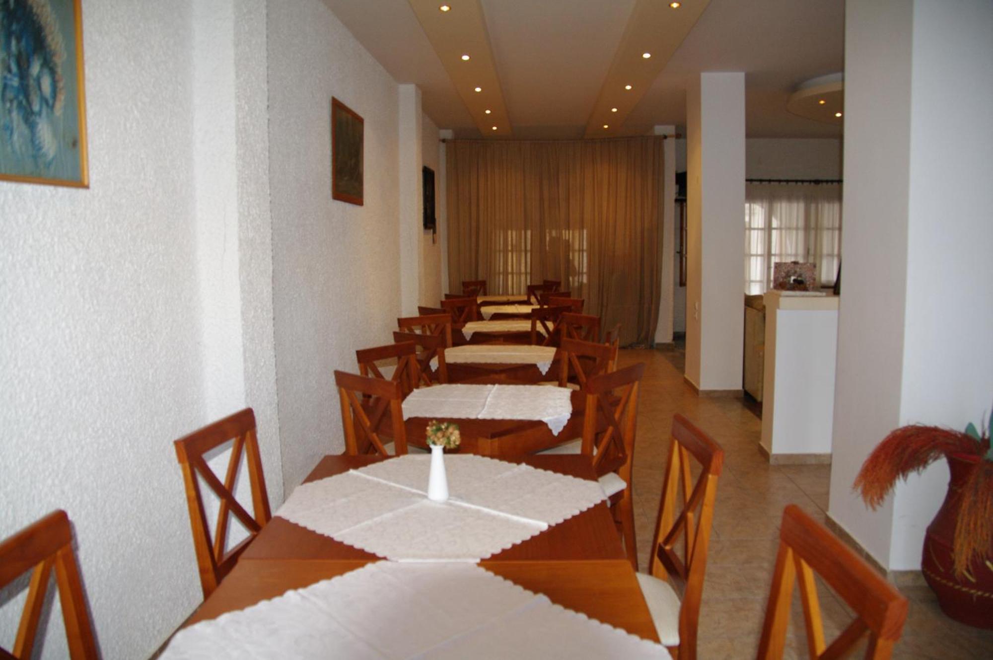 Hotel Marlton Скіатос Екстер'єр фото